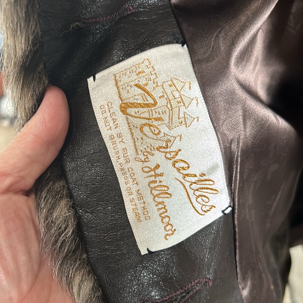 Versailles by Hillmoor Faux Fur Grey Fox. Size M/L - Picture 7 of 12